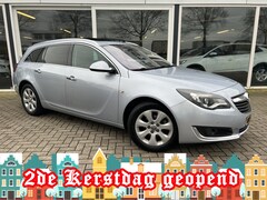 Opel Insignia Sports Tourer - 1.4 T EcoFLEX Innovation 50% deal 3.975, - ACTIE Schuif-kanteldak / Sportstoelen / Clima /