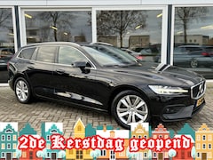 Volvo V60 - 2.0 B3 Business Pro 50% deal 11.975, - ACTIE Automaat / LED / Trekhaak / Navi / PDC / Carp