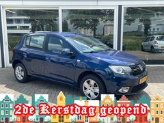 Dacia Sandero - 1.0 SCe Laureate 50% deal 3.975, - ACTIE Airco / DAB / LED