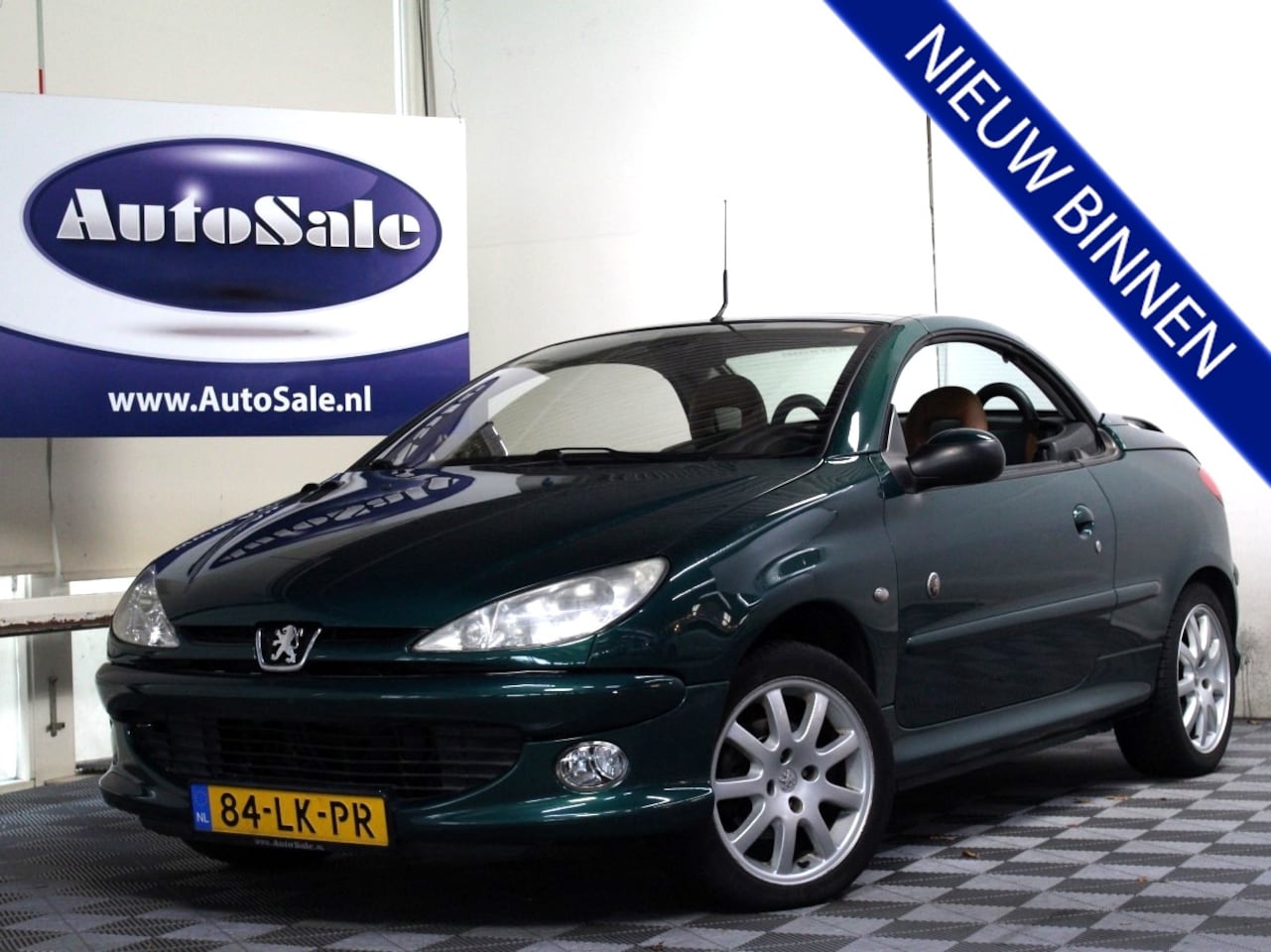 Peugeot 206 CC - 1.6 Roland Garros AUTOMAAT NAP 3eEIG LEDER CLIMA LMV '03 - AutoWereld.nl