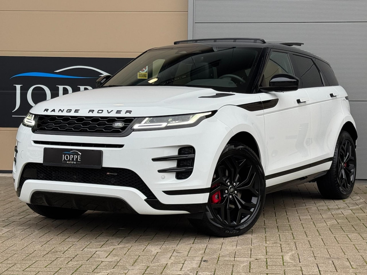 Land Rover Range Rover Evoque - 1.5 P300e AWD R-Dynamic SE |Pano/Opendak|Meridian|Matrix|Blackpack|20inch - AutoWereld.nl