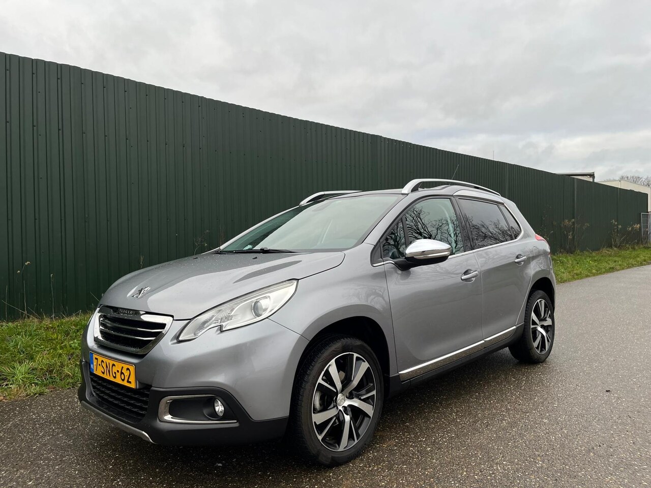 Peugeot 2008 - 1.6 VTi Féline 1.6 VTi Féline - AutoWereld.nl