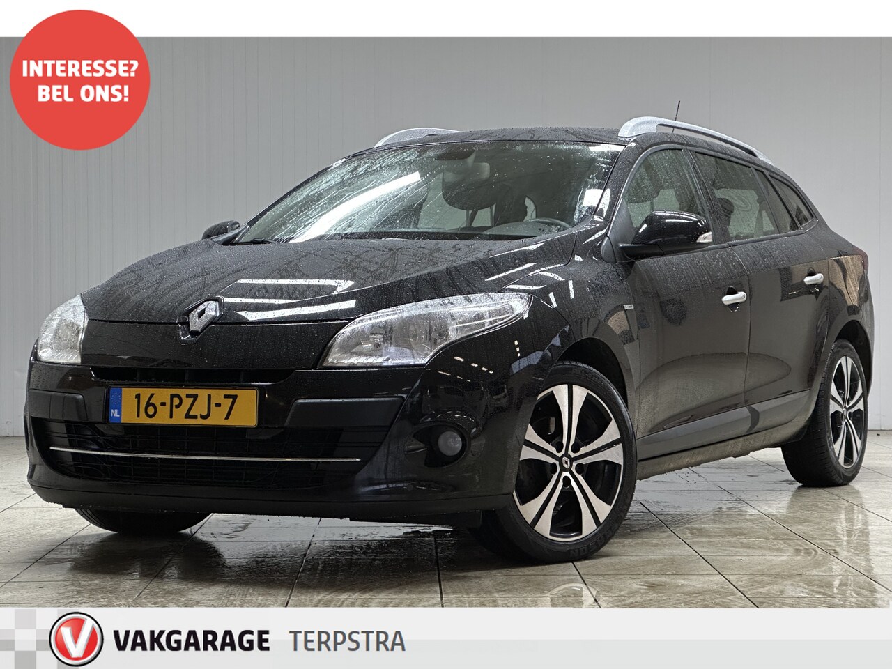 Renault Mégane Estate - 1.5 dCi Bose/ Navi/ Bluetooth/ Trekh./ Keyless/ Clima/ Cruise/ Half-Leder/ Elek.Pakket/ 17 - AutoWereld.nl