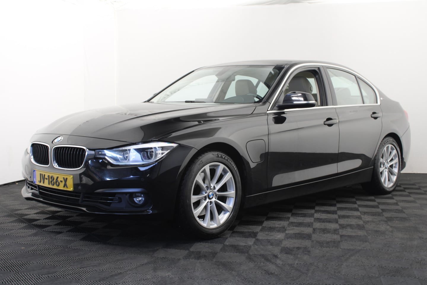 BMW 3-serie - 330e Centennial Executive |Camera|Navi| - AutoWereld.nl