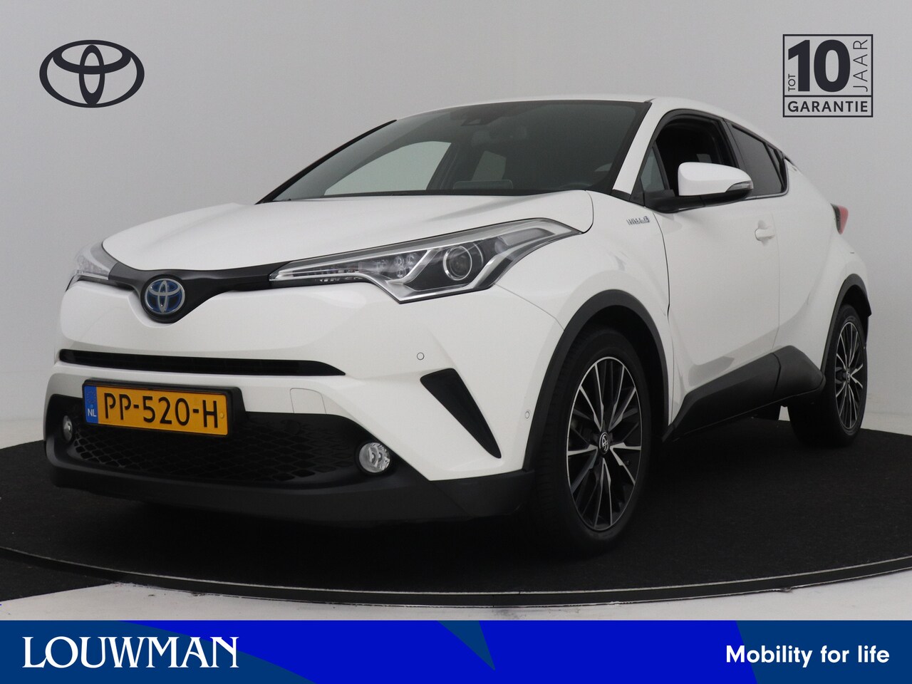 Toyota C-HR - 1.8 Hybrid Executive | Navigatie | Camera | Climate Control | LM velgen | Cruise Control | - AutoWereld.nl