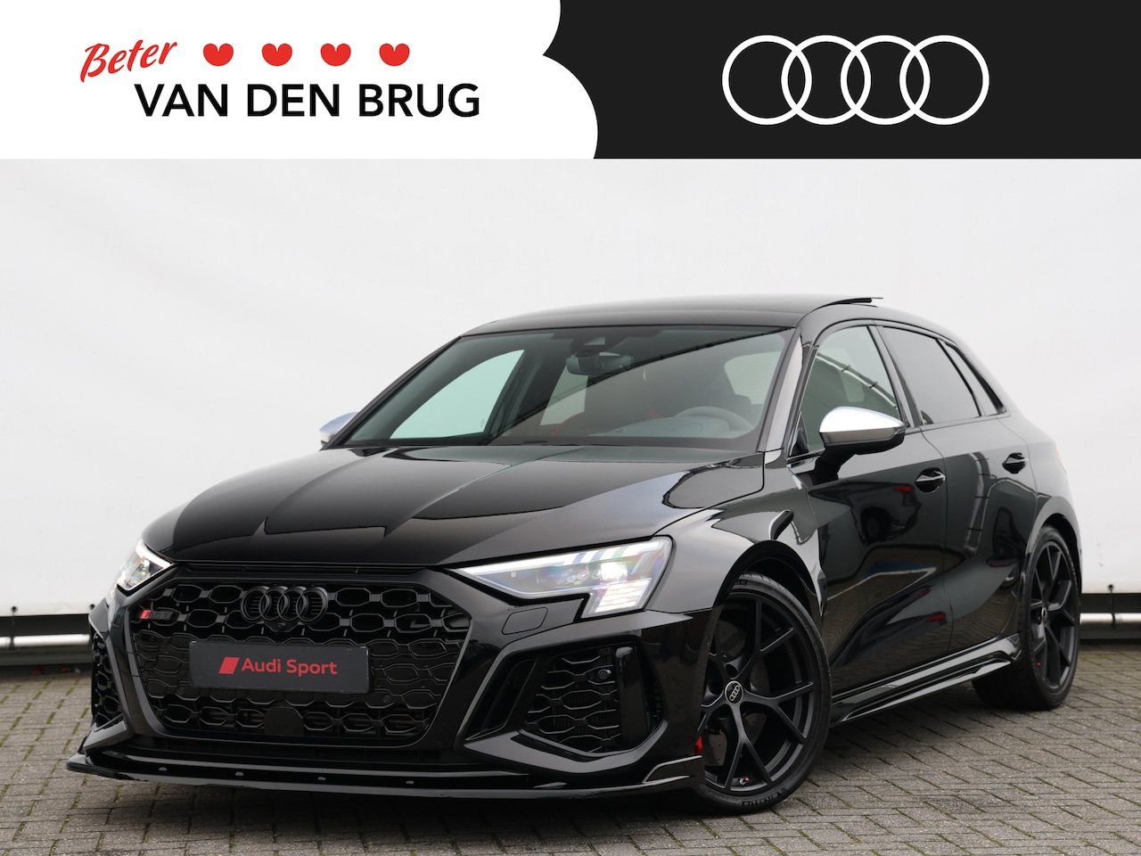 Audi RS3 - Sportback 2.5 TFSI quattro 400pk | Keramisch | Pano | B&O | Head-up | 290km/u | Dodehoekde - AutoWereld.nl