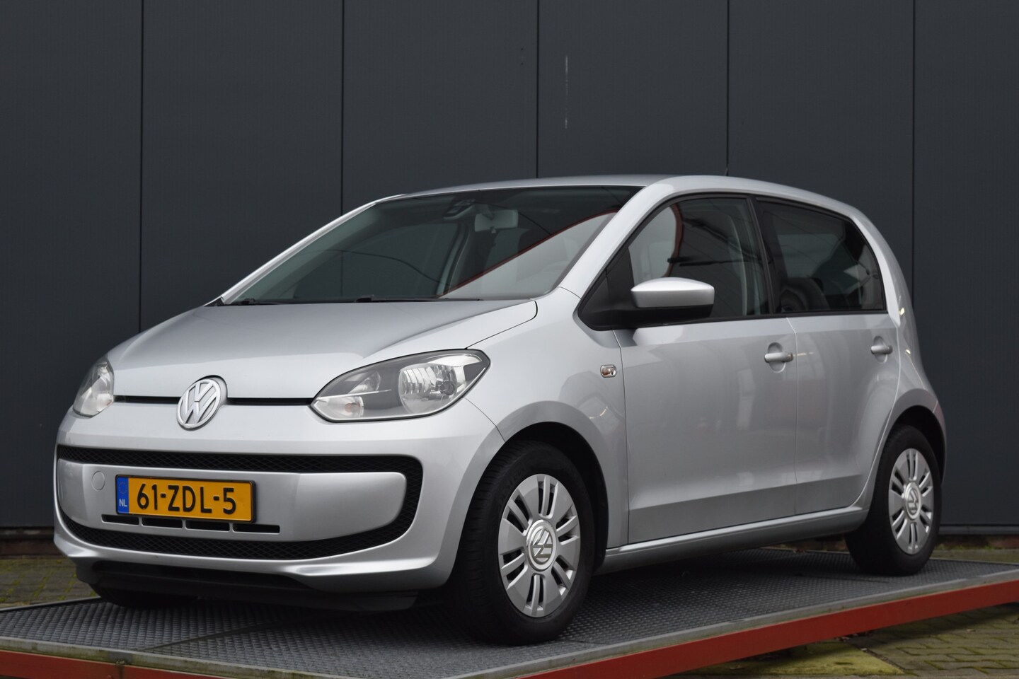 Volkswagen Up! - 1.0 move up! BlueMotion 1.0 move up! BlueMotion - AutoWereld.nl