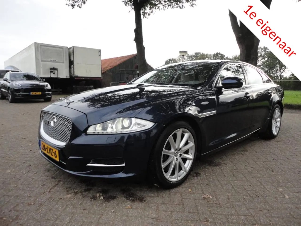 Jaguar XJ - 5.0 V8 Premium Luxury 5.0 V8 Premium Luxury - AutoWereld.nl