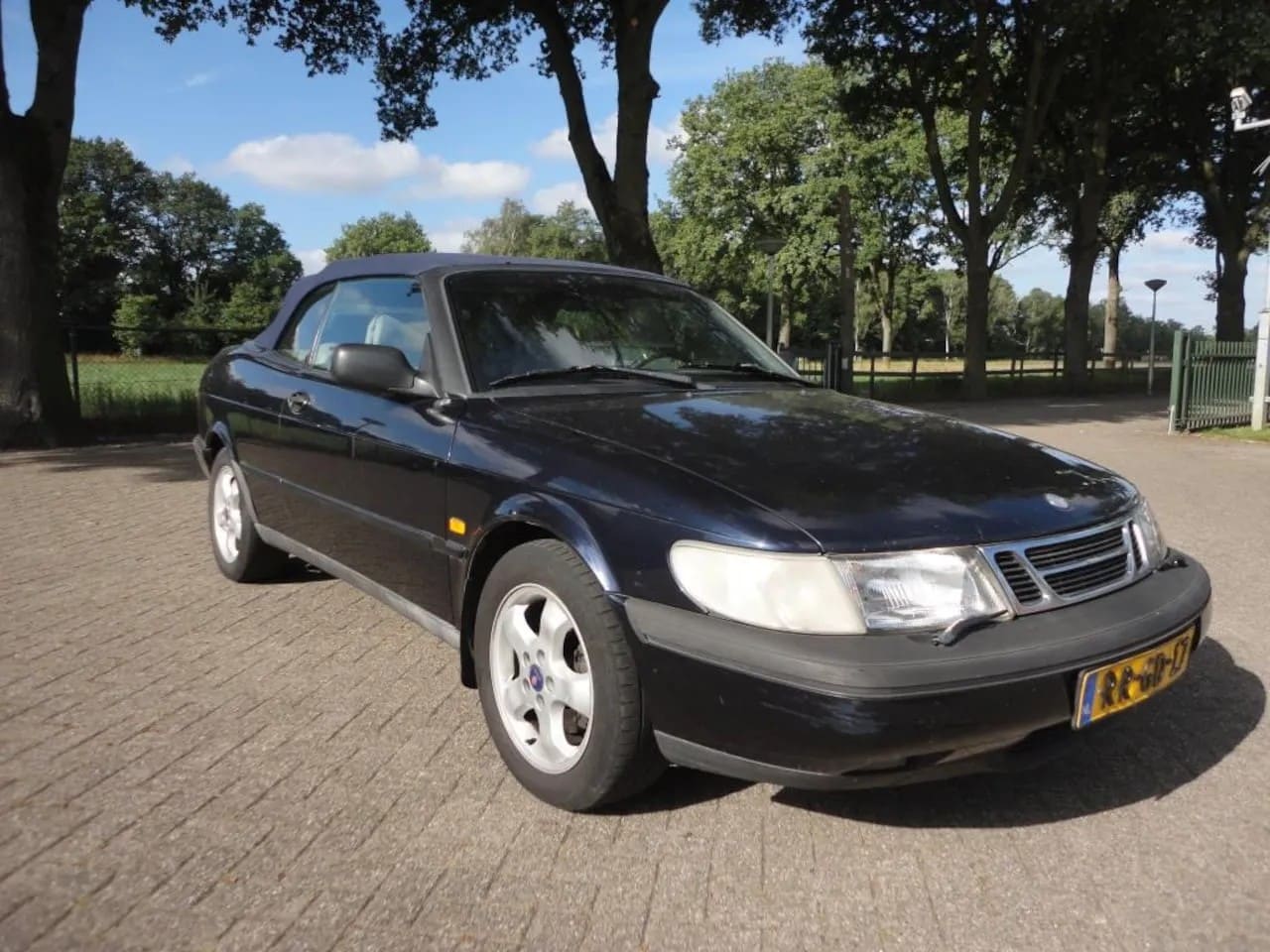 Saab 900 Cabrio - 2.5 V6 SE 2.5 V6 SE - AutoWereld.nl