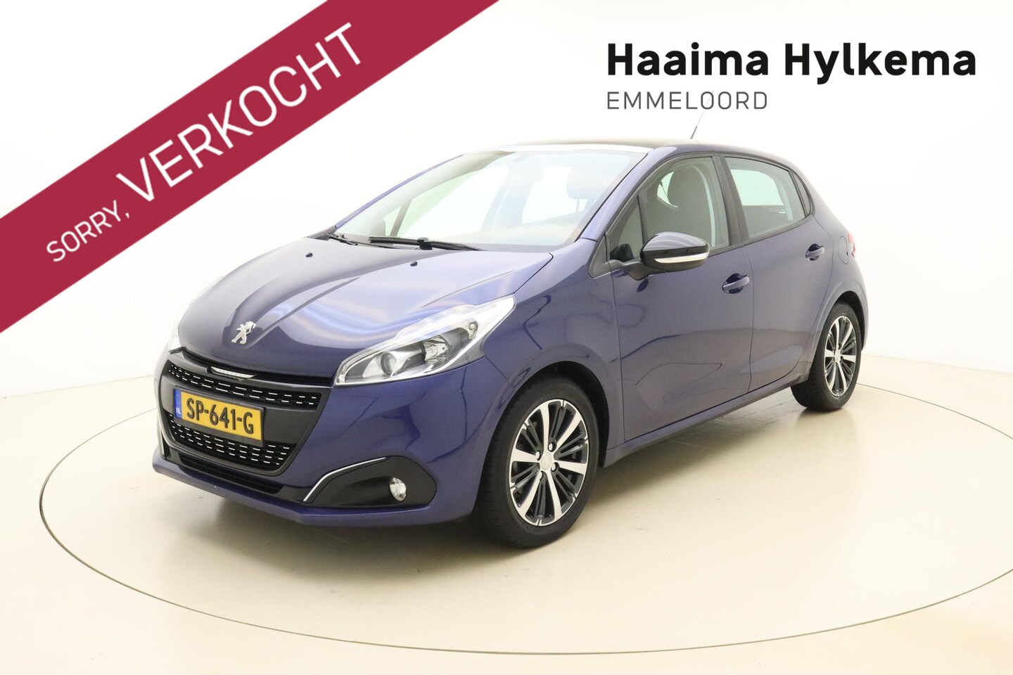 Peugeot 208 - 1.2 PureTech Blue Lease Executive | Navigatie | Climate control | Stoelverwarming | Weinig - AutoWereld.nl