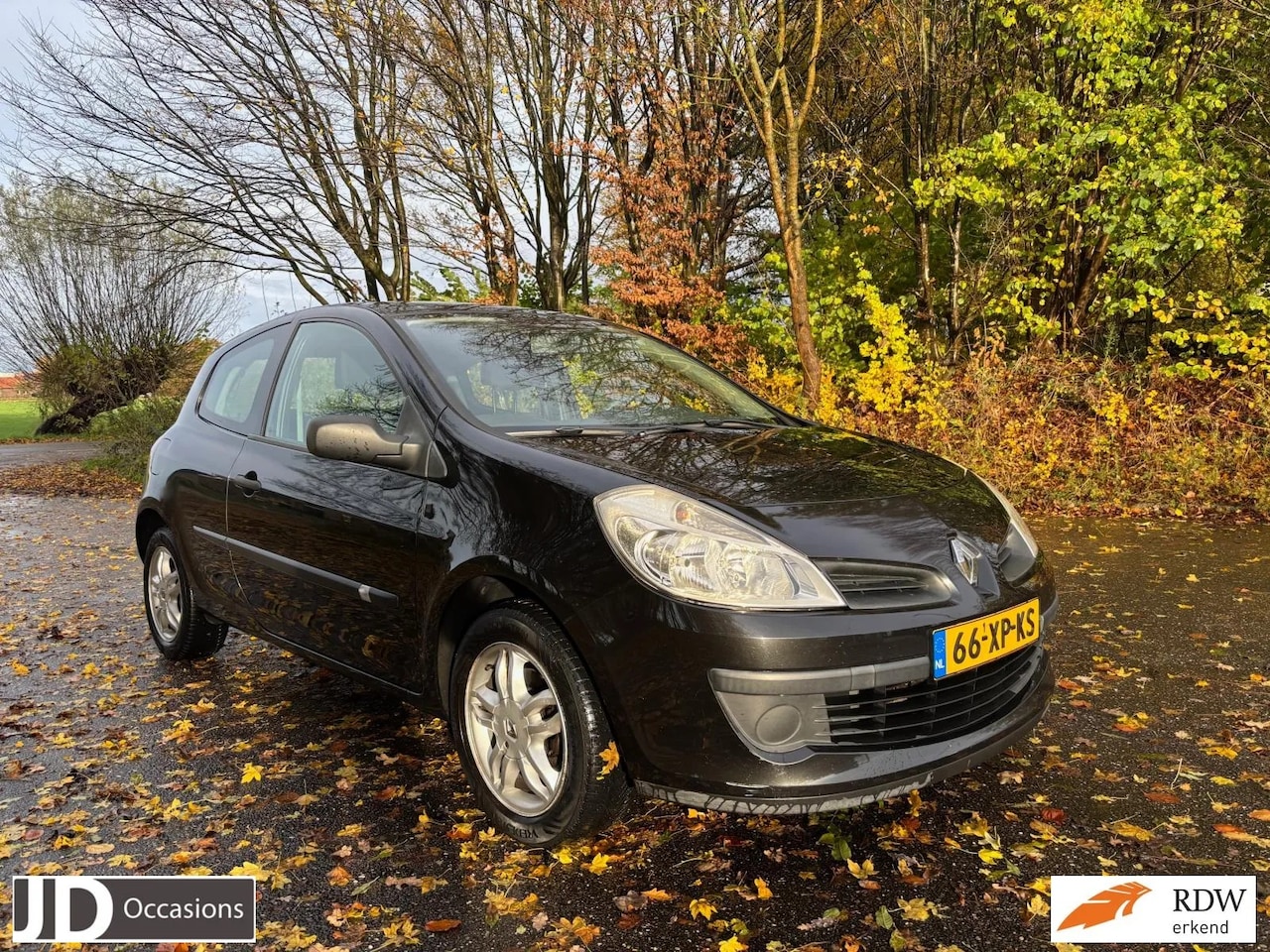 Renault Clio - 1.4-16V Business Line 1.4-16V Business Line - AutoWereld.nl