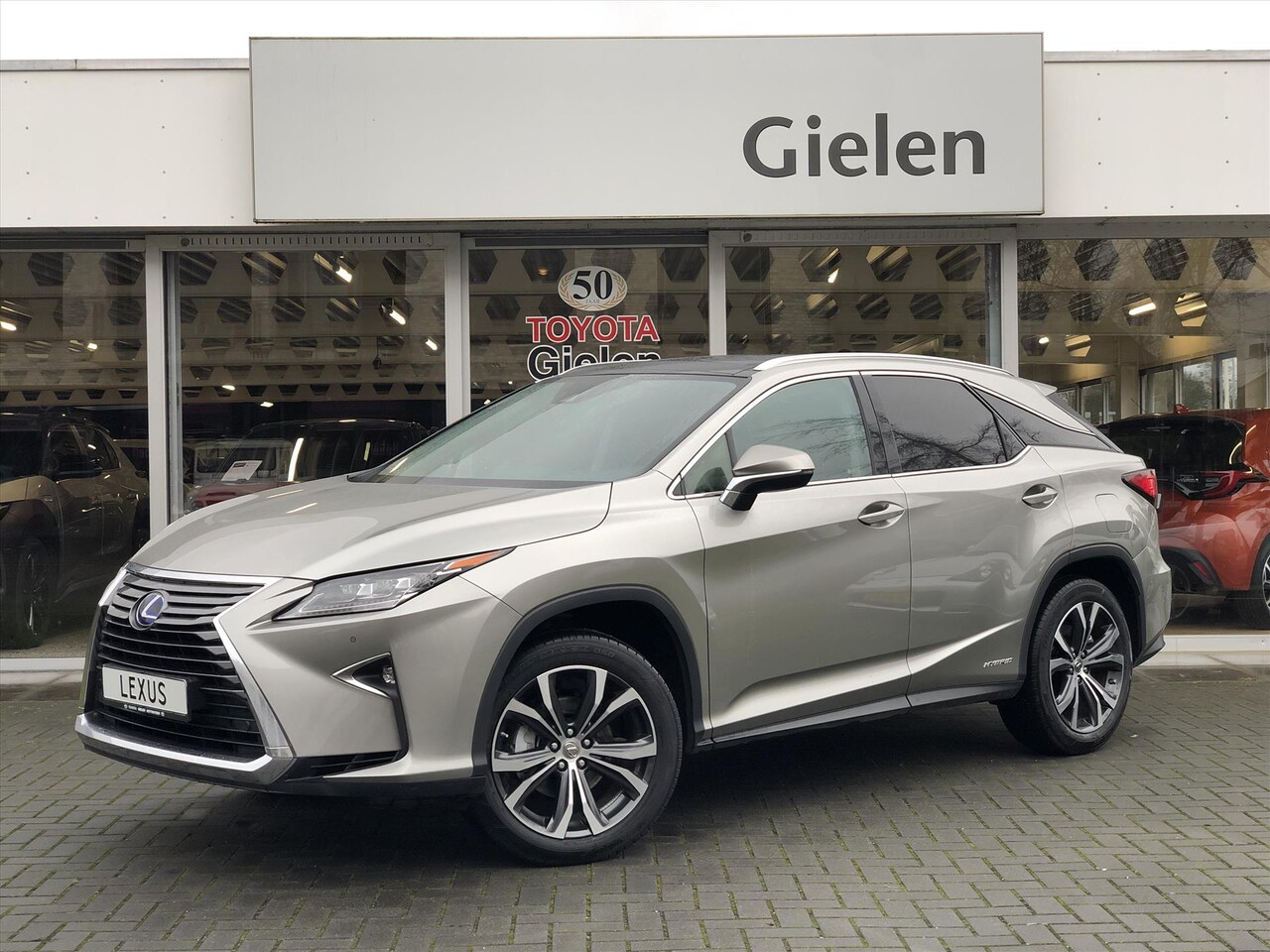 Lexus RX 450h - 313pk AWD Luxury Line | Trekhaak, Panoramadak, Leer, Geheugenfunctie, Stoelventilatie, Dod - AutoWereld.nl