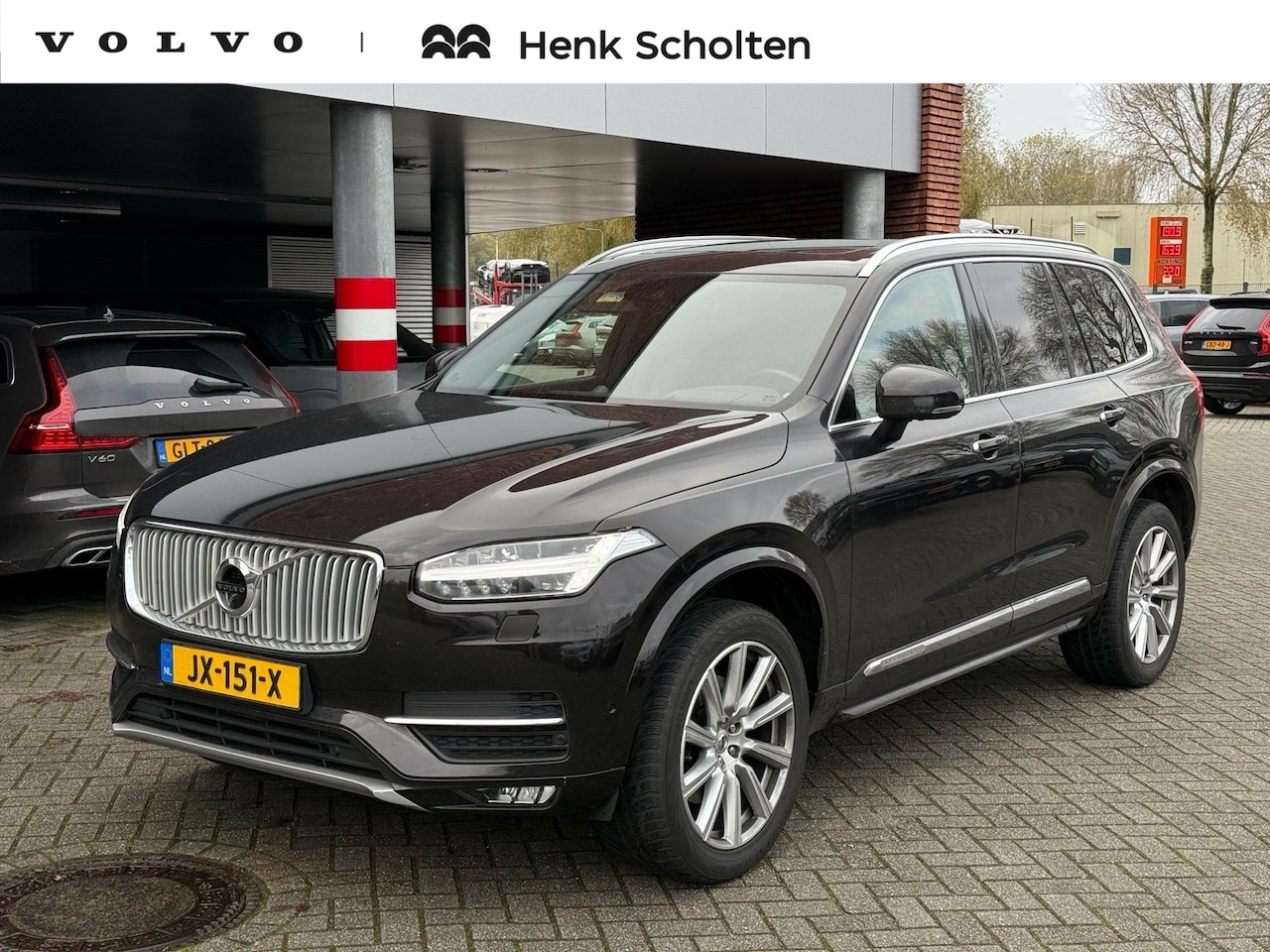 Volvo XC90 - D5 AUT8 225PK Inscription, Bowers & Wilkins Audio, Verwarmbare Voor- En Achter Stoelen, Ge - AutoWereld.nl