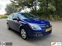 Opel Astra - 1.8 Sport