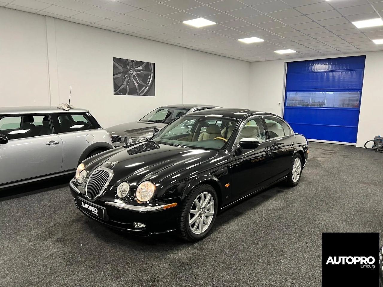 Jaguar S-type - CARS 3.0 V6 Executive LEES ADVERTENTIE !! - AutoWereld.nl