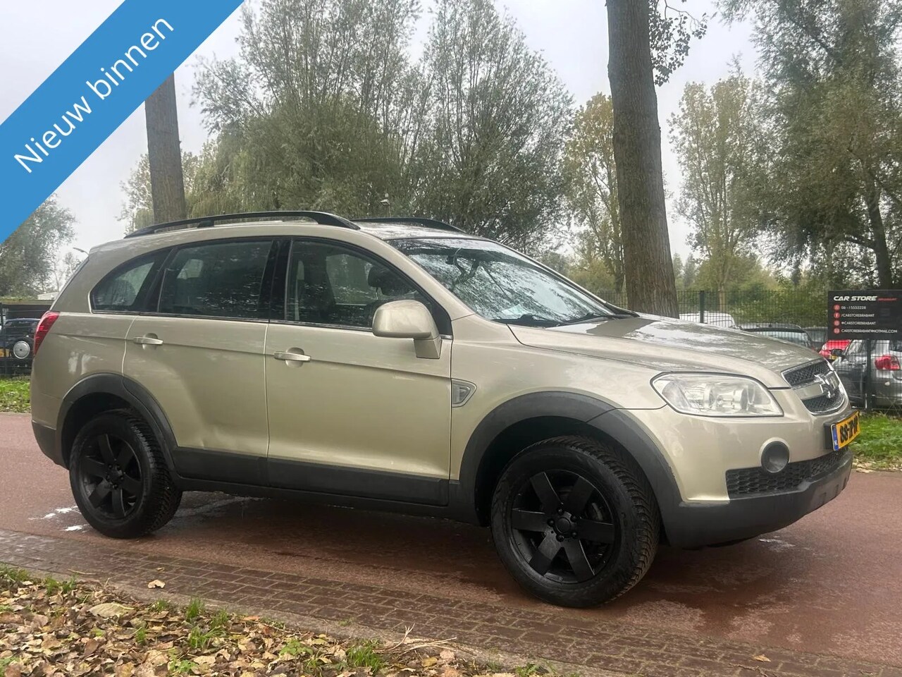 Chevrolet Captiva - 2.4i Style 2WD AIRCO!7PERSOONS!APK! - AutoWereld.nl