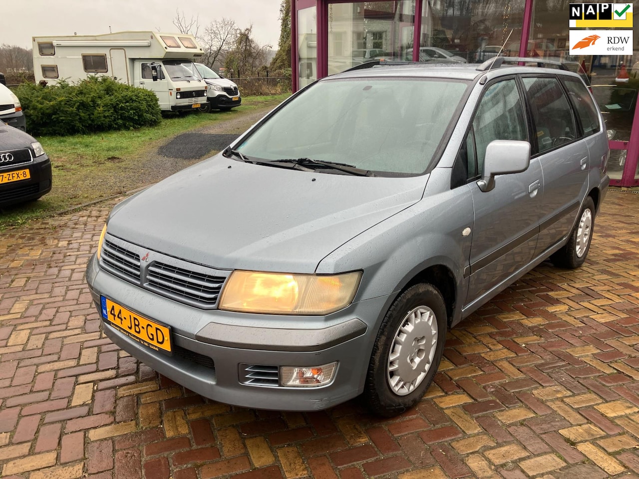 Mitsubishi Space Wagon - 2.0 GLXi 7p. 2.0 GLXi 7p. - AutoWereld.nl