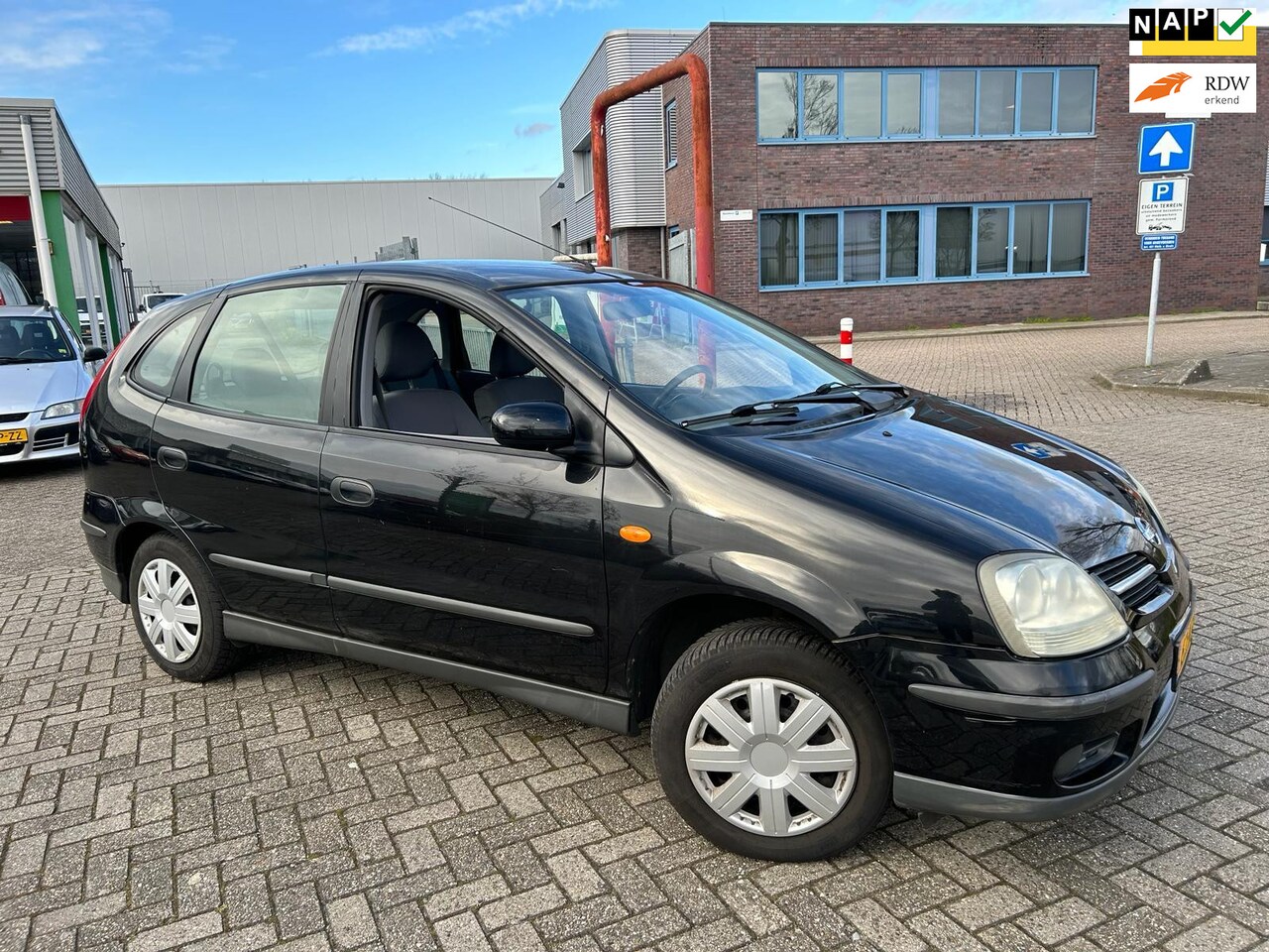 Nissan Almera Tino - 1.8 Visia|AIRCO|NAP| - AutoWereld.nl