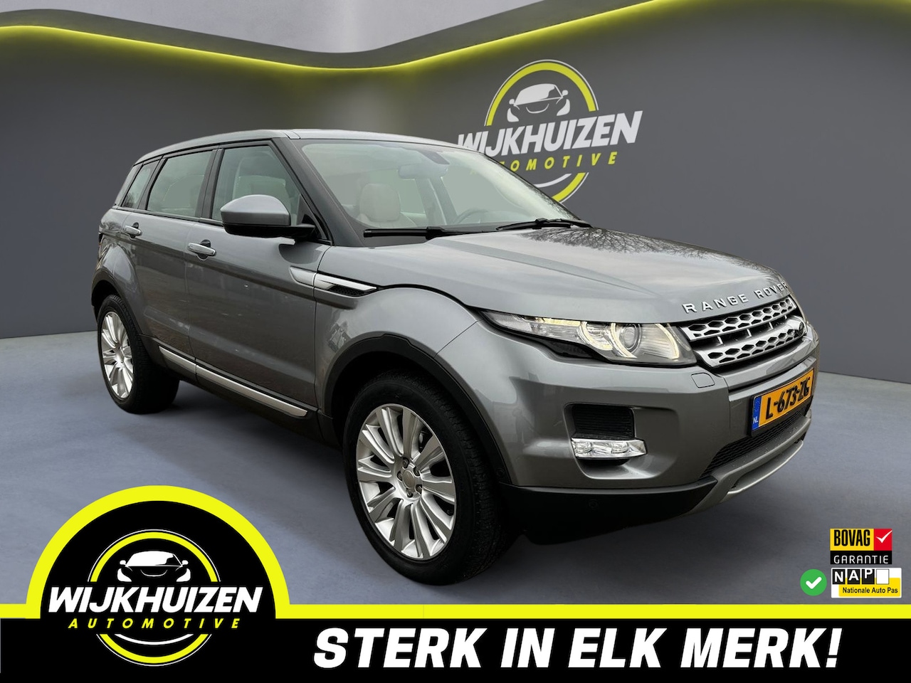 Land Rover Range Rover Evoque - 2.2 TD4 4WD Prestige met Panorama dak !!! 1e Eigenaar !!! Uniek !!! - AutoWereld.nl