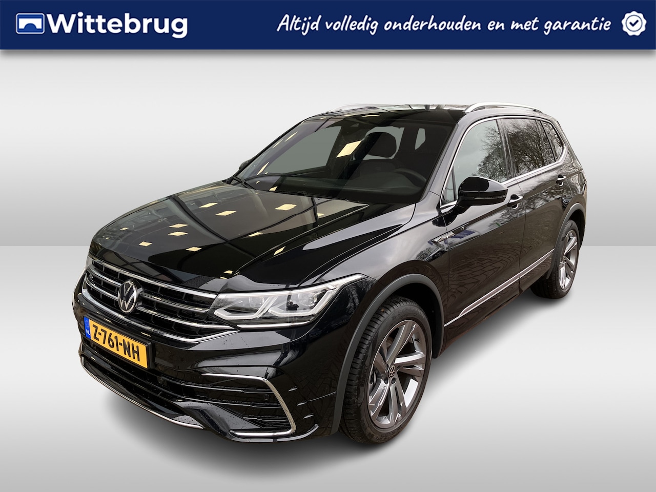 Volkswagen Tiguan Allspace - 1.5 TSI R-Line Business 7p. Panoramadak / Elec achterklep / Led Matrix / Winter Pakket / 1 - AutoWereld.nl