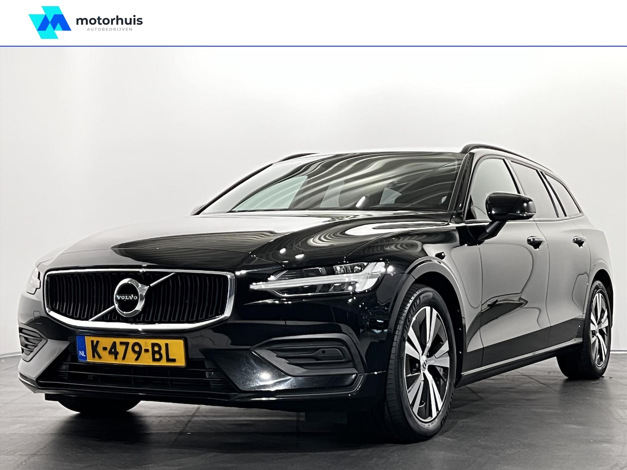 Volvo V60 - B3 163pk Geartronic Mild Hybrid Momentum Advantage - AutoWereld.nl