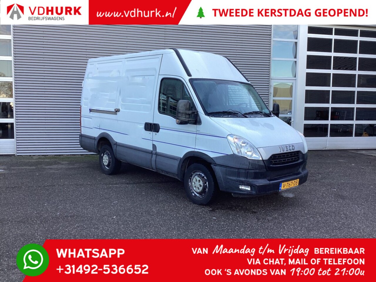 Iveco Daily - 35S13V 2.3 EU5/ 3.5T trekverm./ Gev.Stoel/ 270gr. Deuren/ Camera/ Climate/ Cruise - AutoWereld.nl