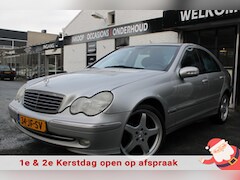 Mercedes-Benz C-klasse - 180 Elegance / AUTOMAAT / Airco / CruiseControl /