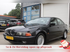 BMW 5-serie - 523i Executive | Airco | Stoelverwarming | Stuurverwarming |CruiseControl| Pano