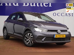 Volkswagen Polo - 1.0 TSI Life 95PK / LED / Adaptive-Cruise+ / Navigatie / Parkeer-Hulp / = NOVEMBER 2021 =