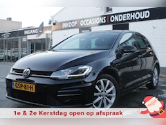 Volkswagen Golf - 1.5 TSI Highline Business R / Automaat / Adaptieve Cruise / Parkeersensoren / Stoelverwarm