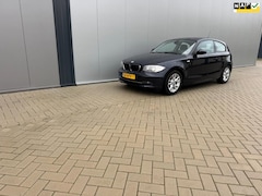 BMW 1-serie - 118d Corporate Business Line