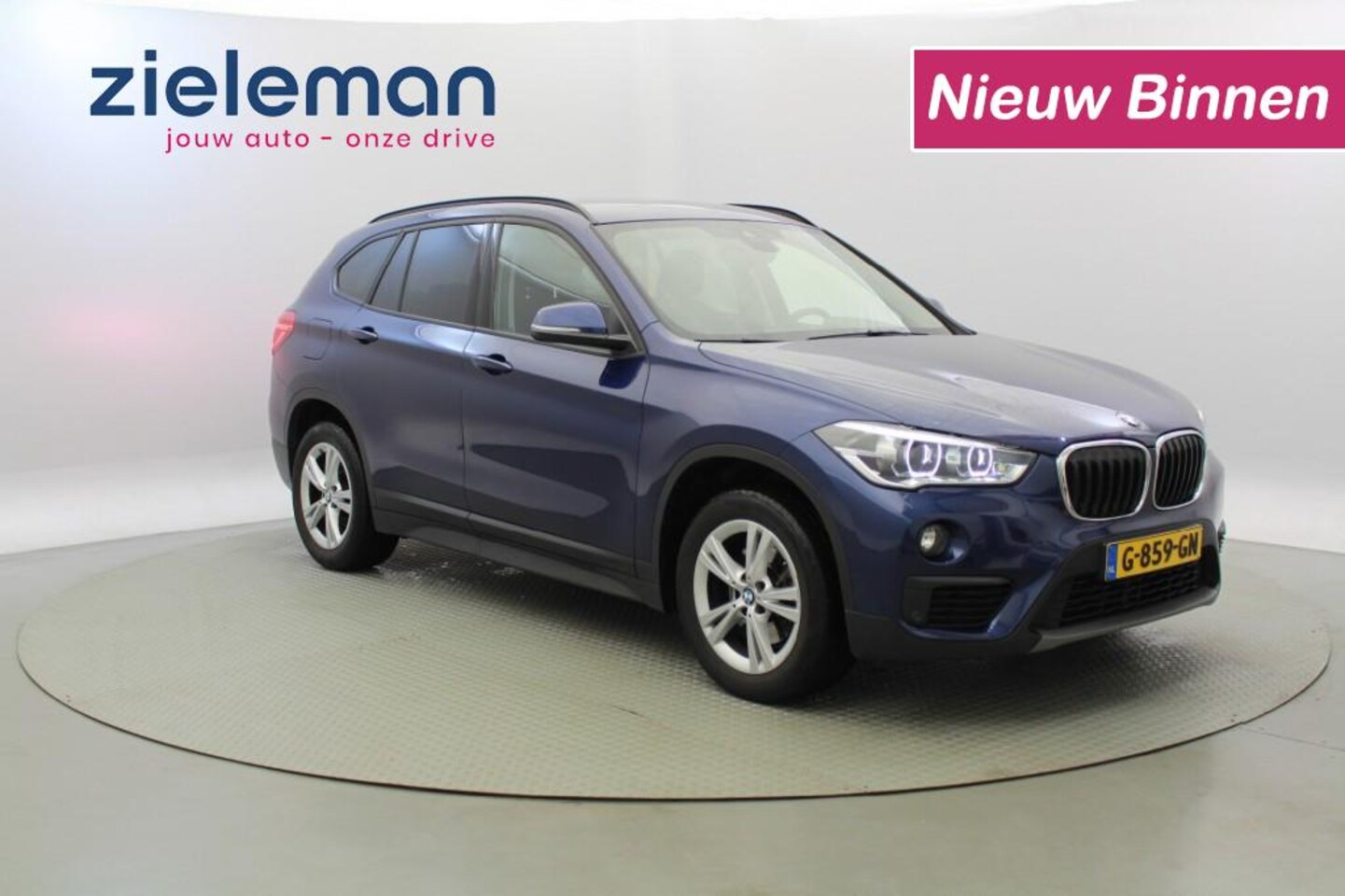 BMW X1 - sDrive18i Executive Sport Edition Automaat - AutoWereld.nl