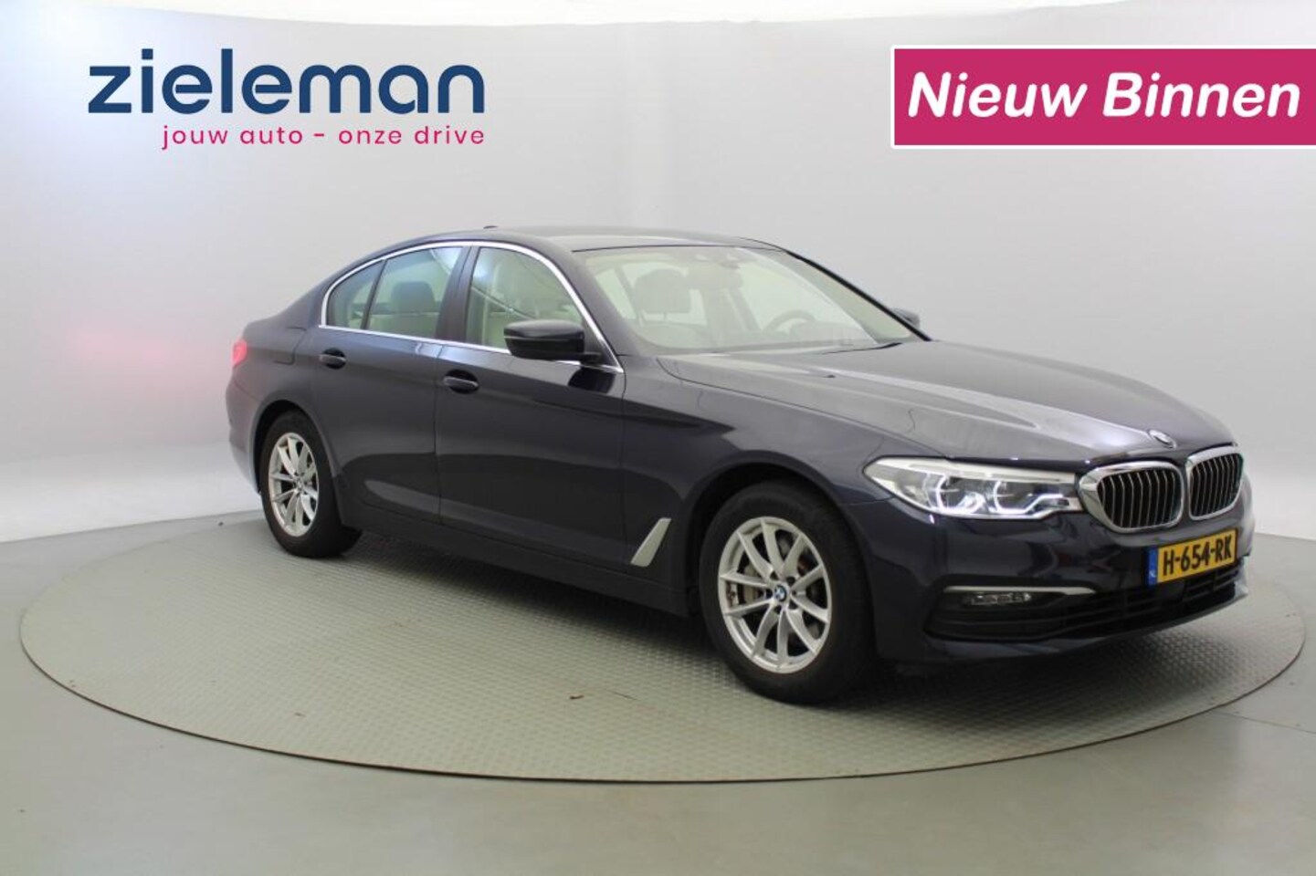 BMW 5-serie - 530e iPerformance eDrive Automaat - Leer, Camera, Stoelverw. - AutoWereld.nl