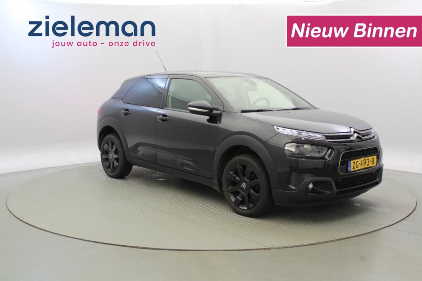 Citroën C4 Cactus - 1.2 PureTech Business Automaat - Carplay, Clima, Trekhaak - AutoWereld.nl