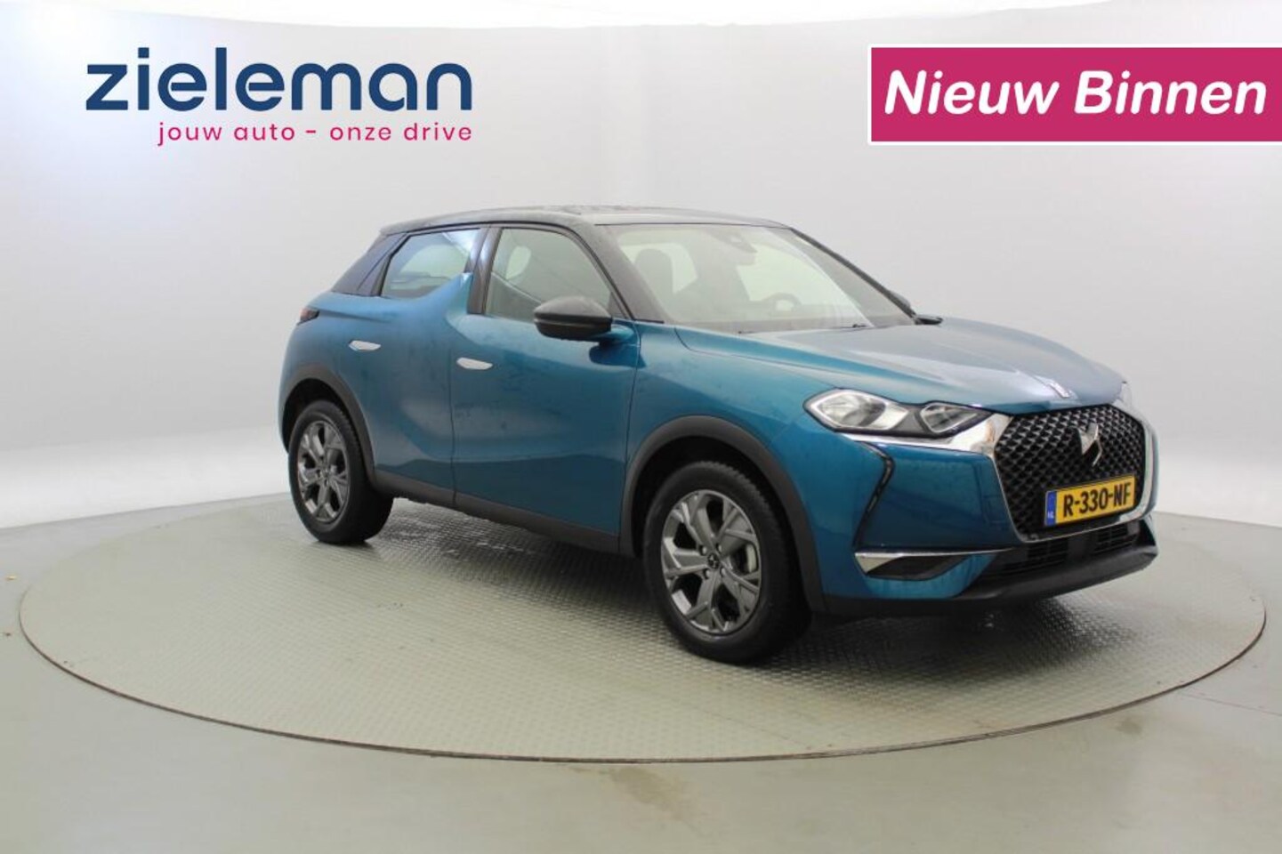 DS 3 Crossback - Crossback 1.2 PureTech Montmartre - Carplay, Clima - AutoWereld.nl