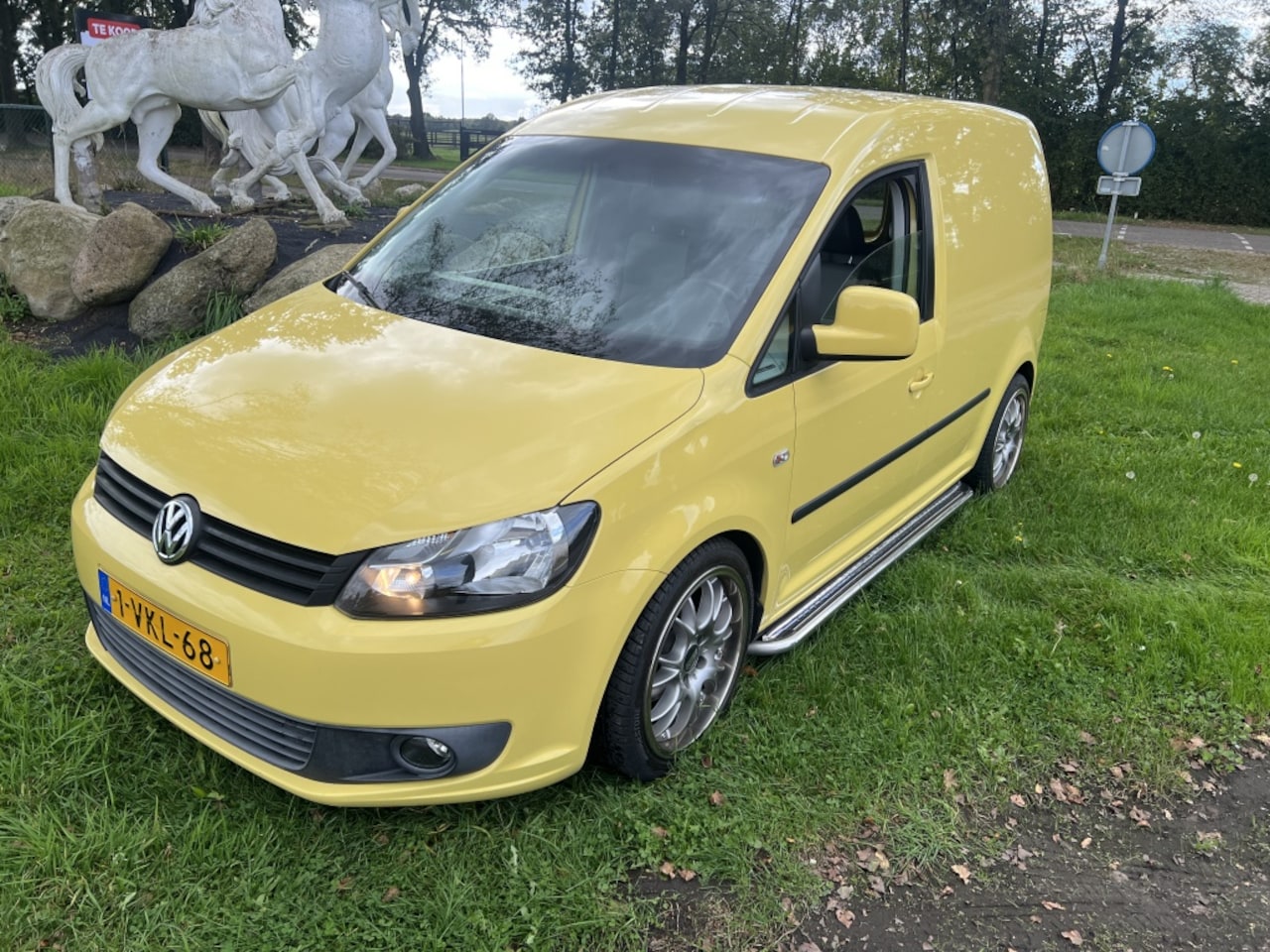 Volkswagen Caddy - 1.6 TDI TREKHAAK / NAVI / AIRCO - AutoWereld.nl