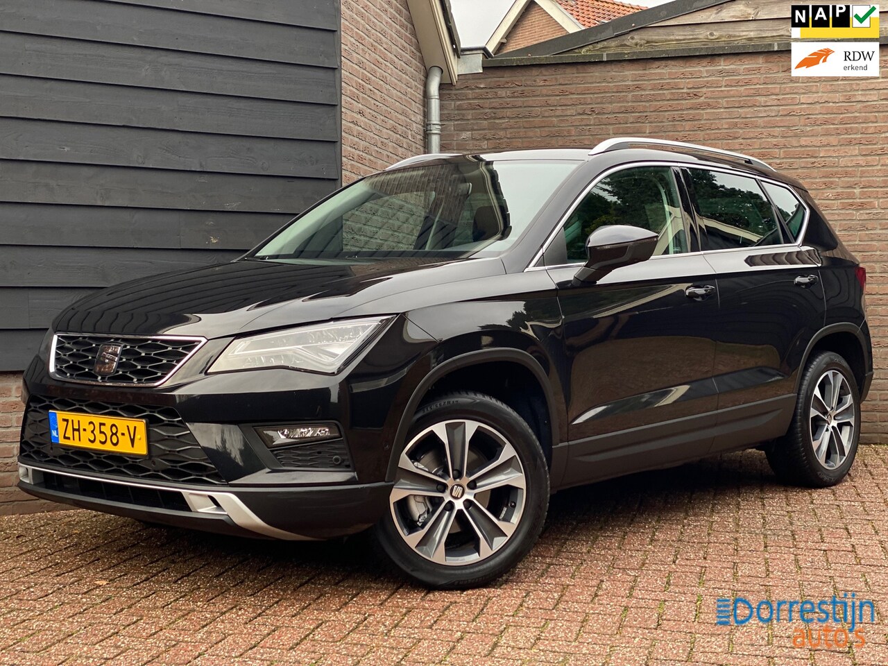 Seat Ateca - 1.0 EcoTSI Style Business Intense Trekhaak/CarPlay/led/Virtual Dash/Camera - AutoWereld.nl