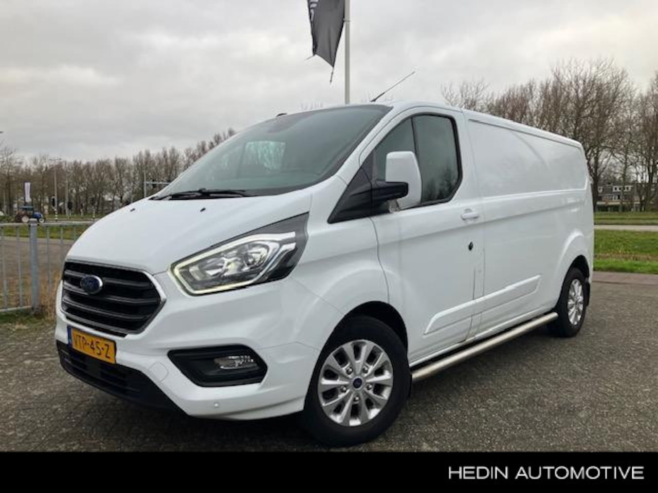 Ford Transit Custom - 300 2.0 TDCI L2H1 Limited 300 2.0 TDCI 130PK L2H1 Limited - AutoWereld.nl