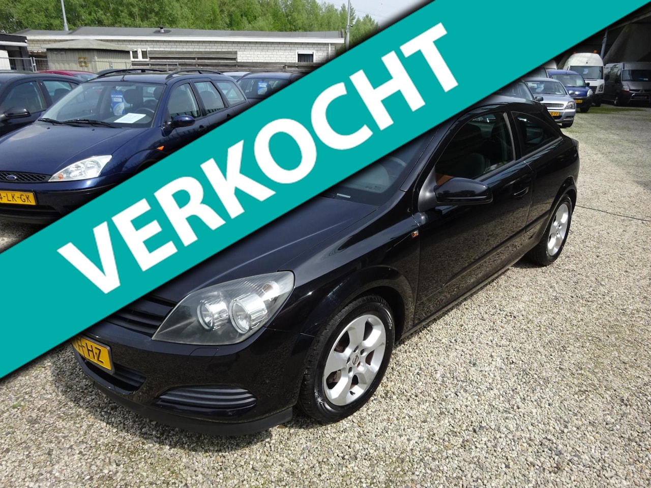 Opel Astra GTC - 1.6 Enjoy airco 16 inch spaakvelgen Apk 13-05-2025 - AutoWereld.nl