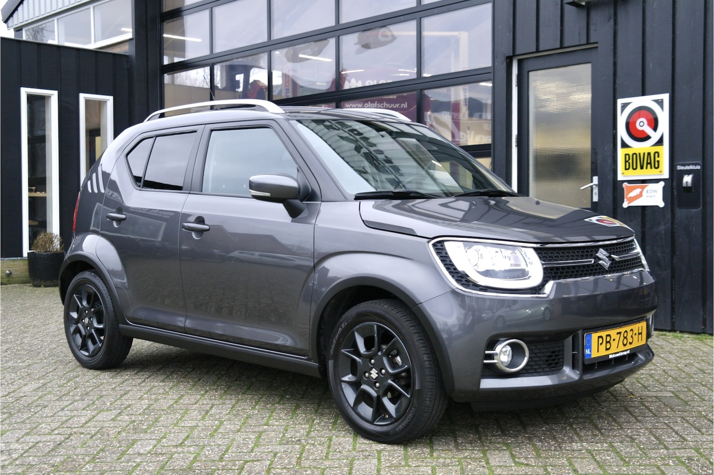 Suzuki Ignis - 1.2 Stijl Automaat | NL-Auto | Camera | Stoelverwarming | Navi - AutoWereld.nl