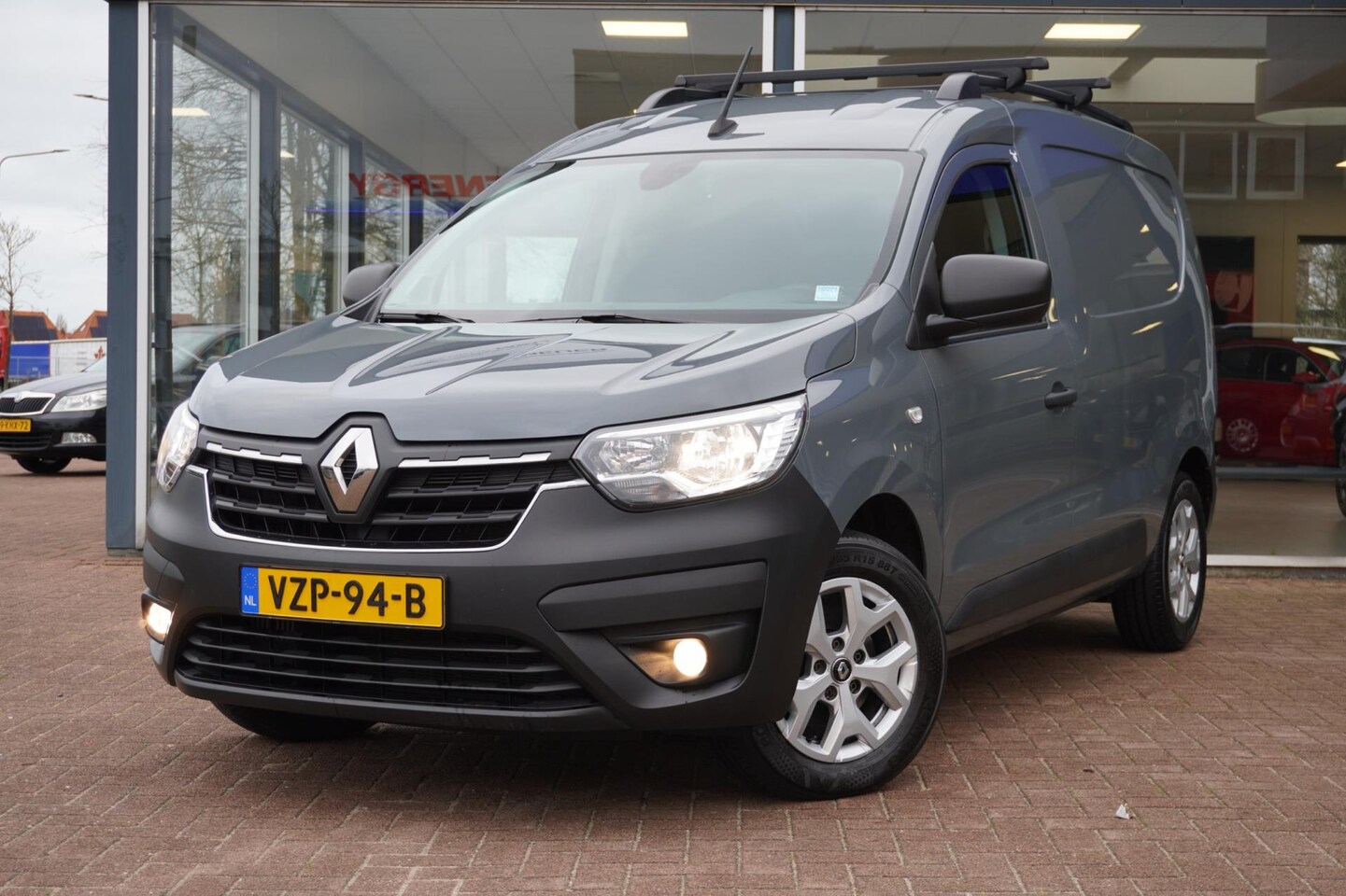 Renault Express - 1.3 TCe 100 Comfort | Airco | Apple carplay | Camera | Vol opties |BTW | Inruil mogelijk - AutoWereld.nl