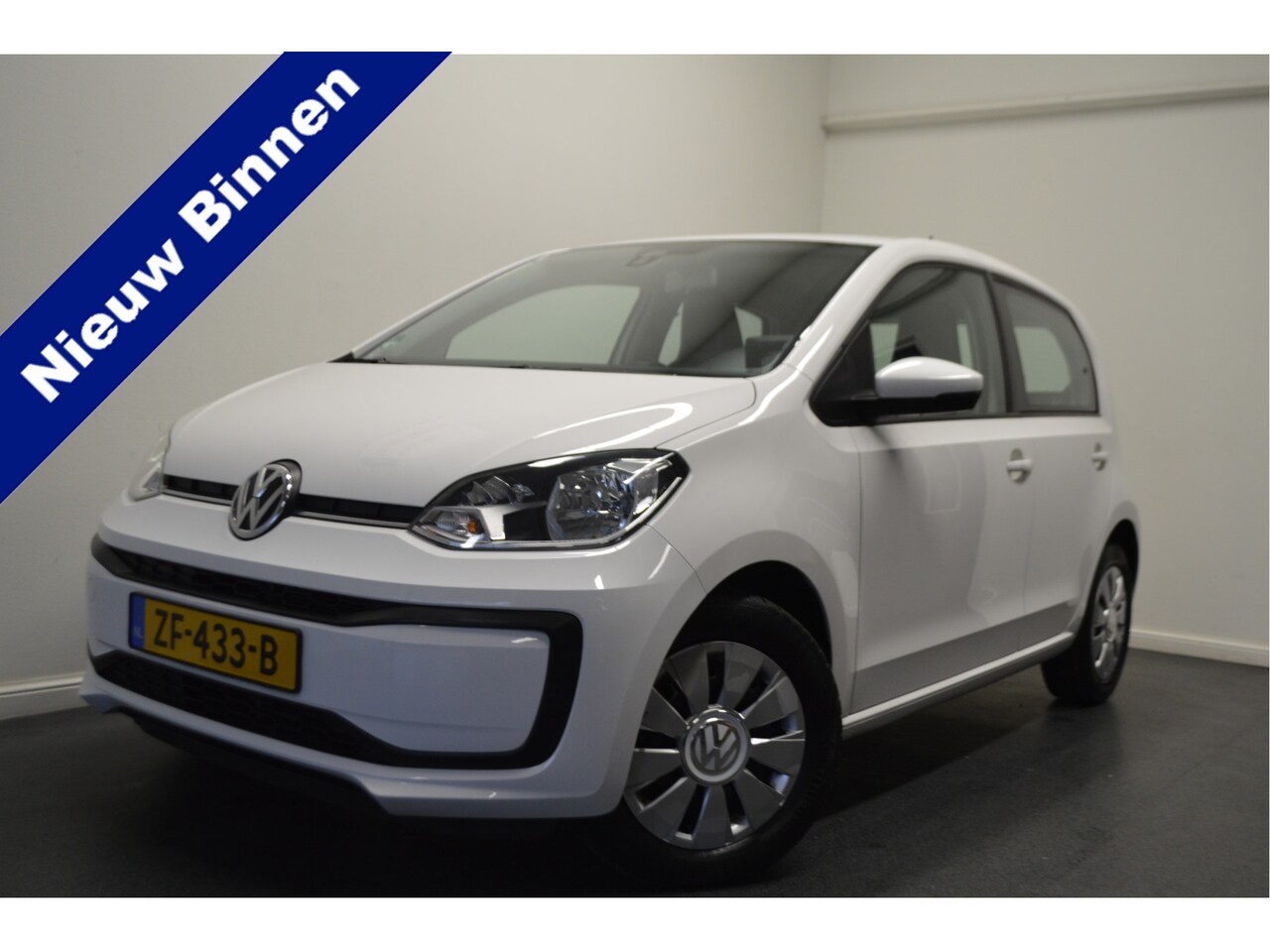 Volkswagen Up! - 1.0 BMT move up! 1.0 BMT move up! , AIRCO ,  BL TOOTH , EL VOOR , EL SPIEGELS , - AutoWereld.nl