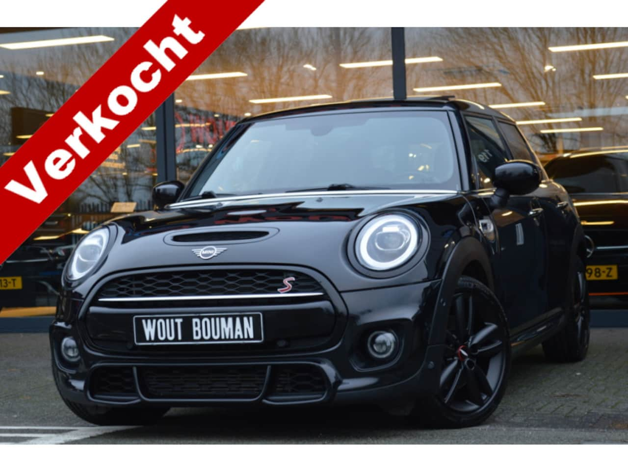 MINI John Cooper Works - Mini 2.0 S JCW 192 pk Aut. Led Panorama Camera Harman Kardon Pdc - AutoWereld.nl