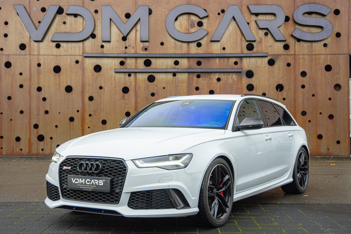 Audi RS6 - Avant C7.5 Facelift | Carbon | 21” | Custom Uitlaat | Quattro | - AutoWereld.nl