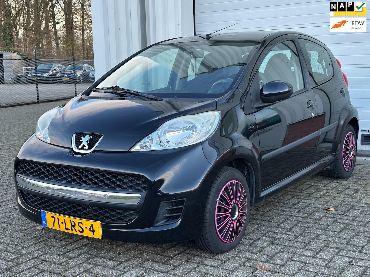 Peugeot 107 - 1.0-12V XS 1.0-12V XS 5-Deurs, Elek Pakket, 1e Eigenaar ! - AutoWereld.nl