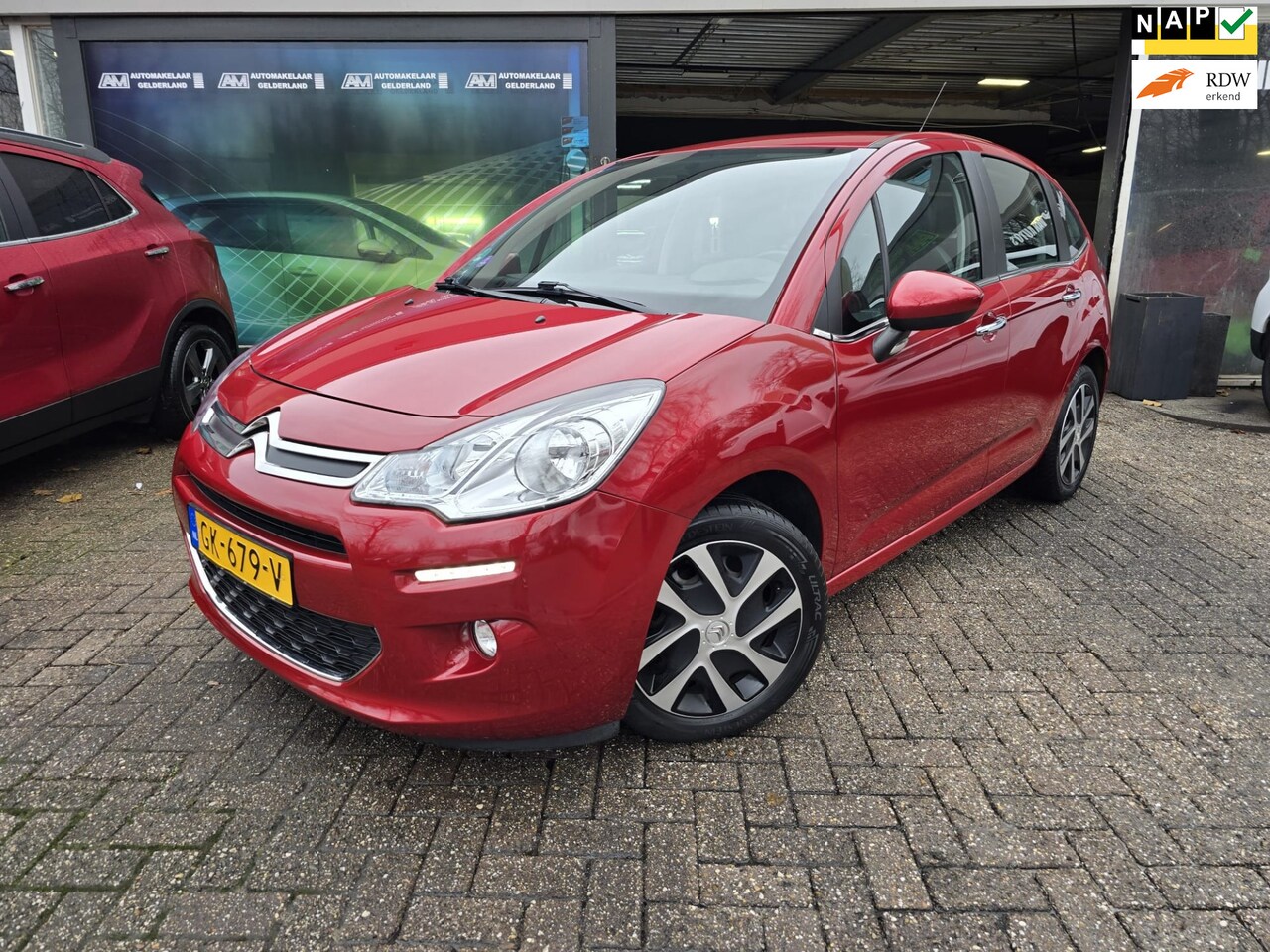 Citroën C3 - 1.2 PureTech Collection | 2E EIGENAAR | 12MND GARANTIE | NW APK | CRUISE | NAVI | - AutoWereld.nl