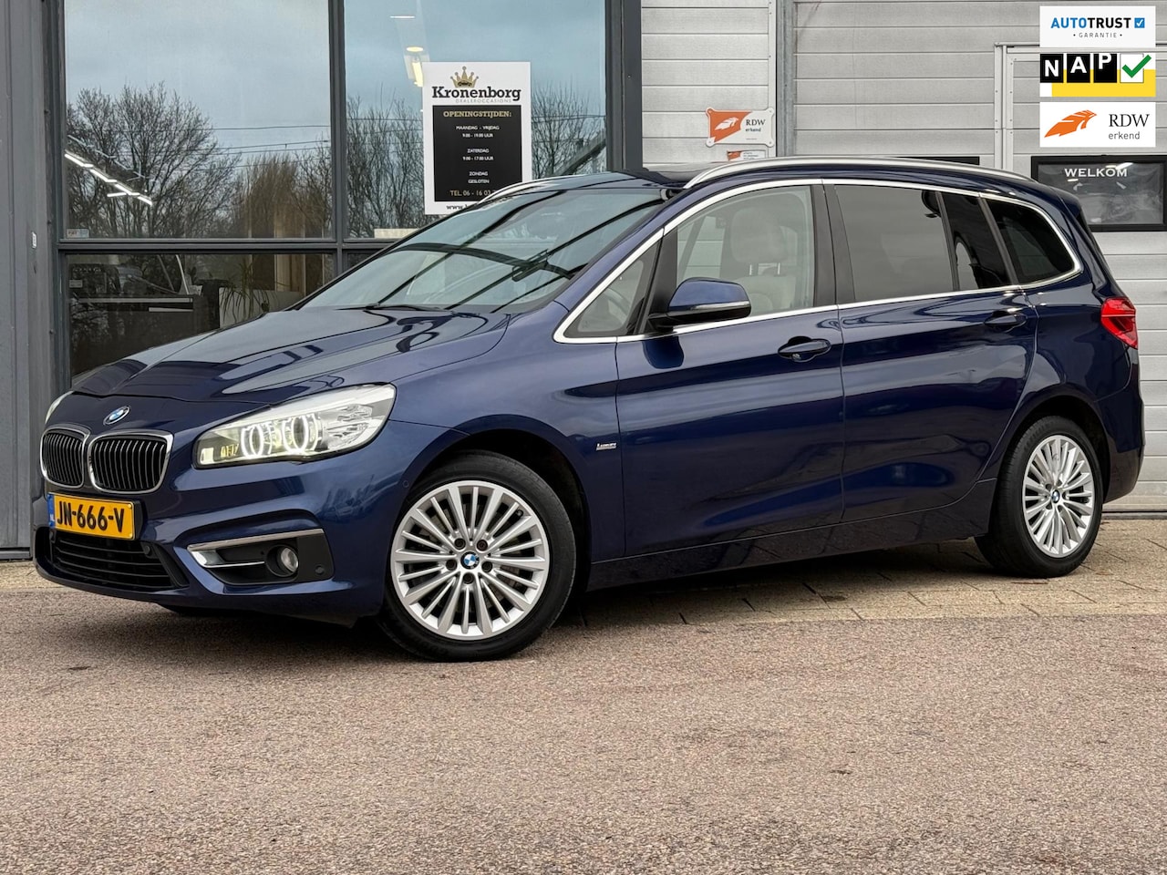 BMW 2-serie Gran Tourer - 220i Centennial High Ex 7p.| MSport| PANO|NAP - AutoWereld.nl