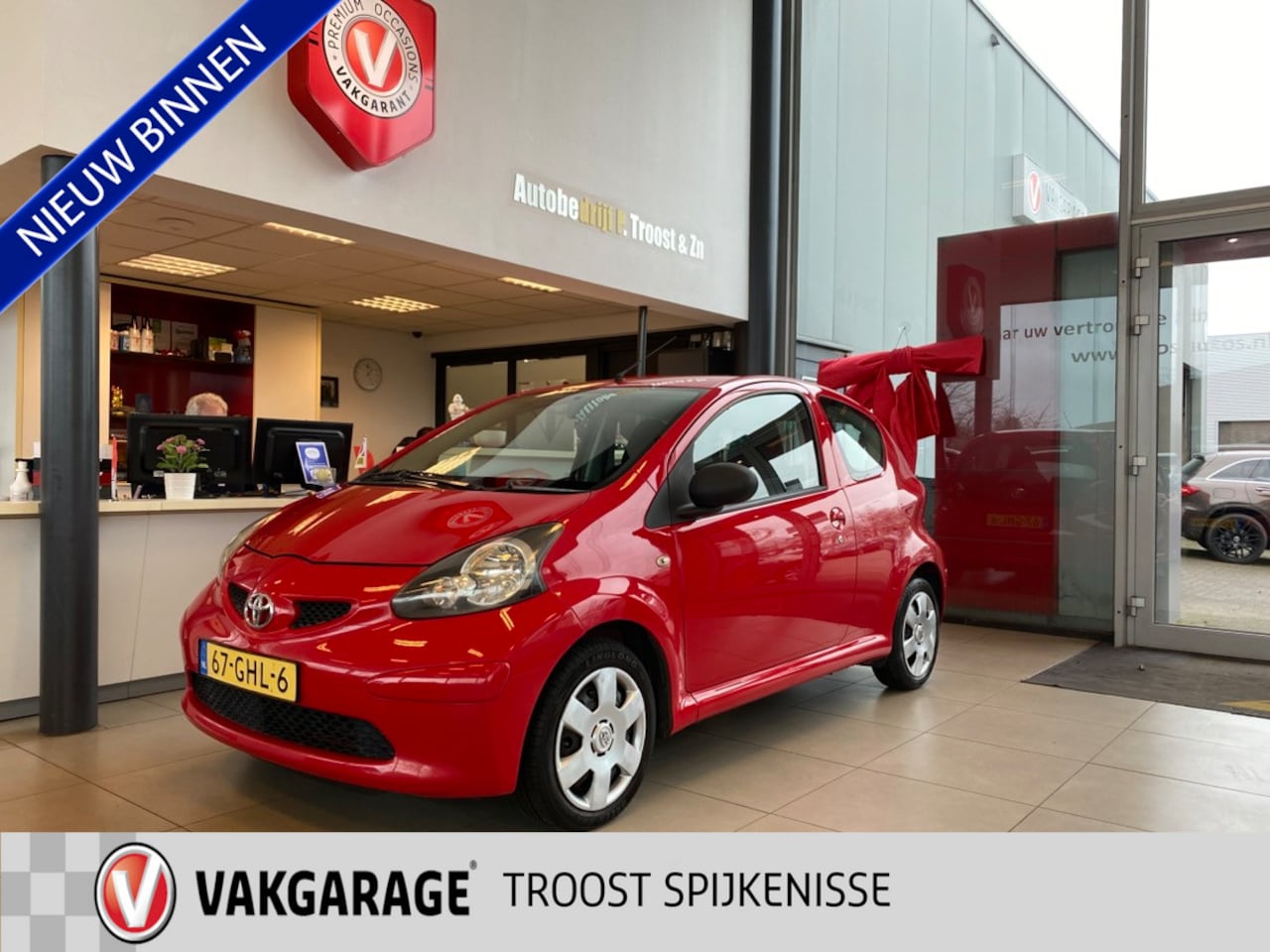 Toyota Aygo - 1.0-12V,Navigatie,Bleutooth,Aux Usb Aansluiting,Stuurbekrachting - AutoWereld.nl