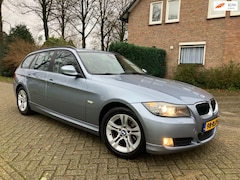 BMW 3-serie Touring - 318i Business Line Touring Navigatie Airco ZEER MOOI