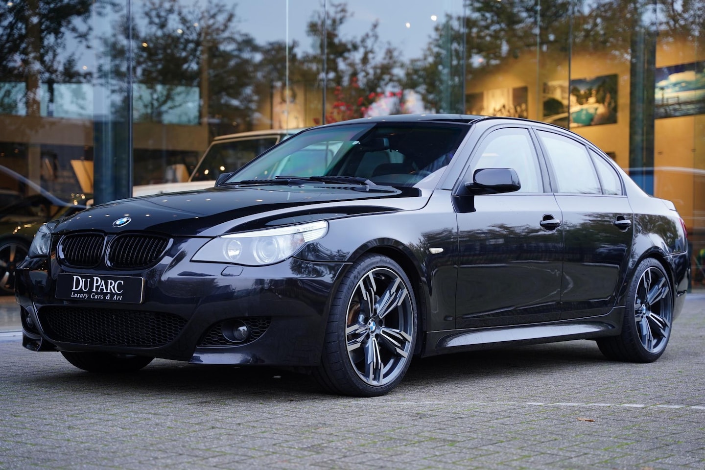 BMW 5-serie - 530I Armoured Security B4 Guard - AutoWereld.nl